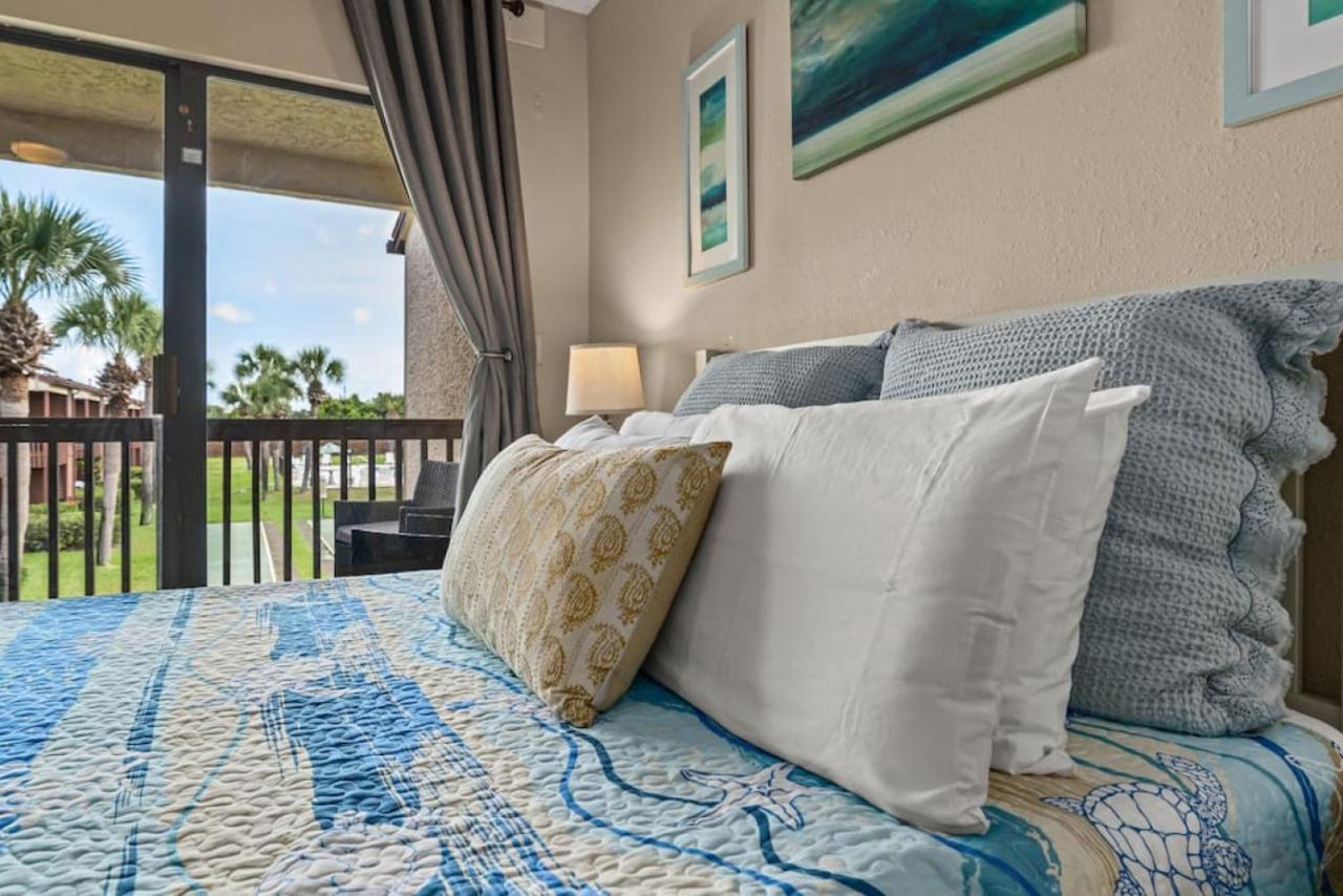 Experience Starlit Nights From Beach Happy'S Balcony Overlooking The Community Pool At Beachwalk Villa Panama City Beach Eksteriør bilde