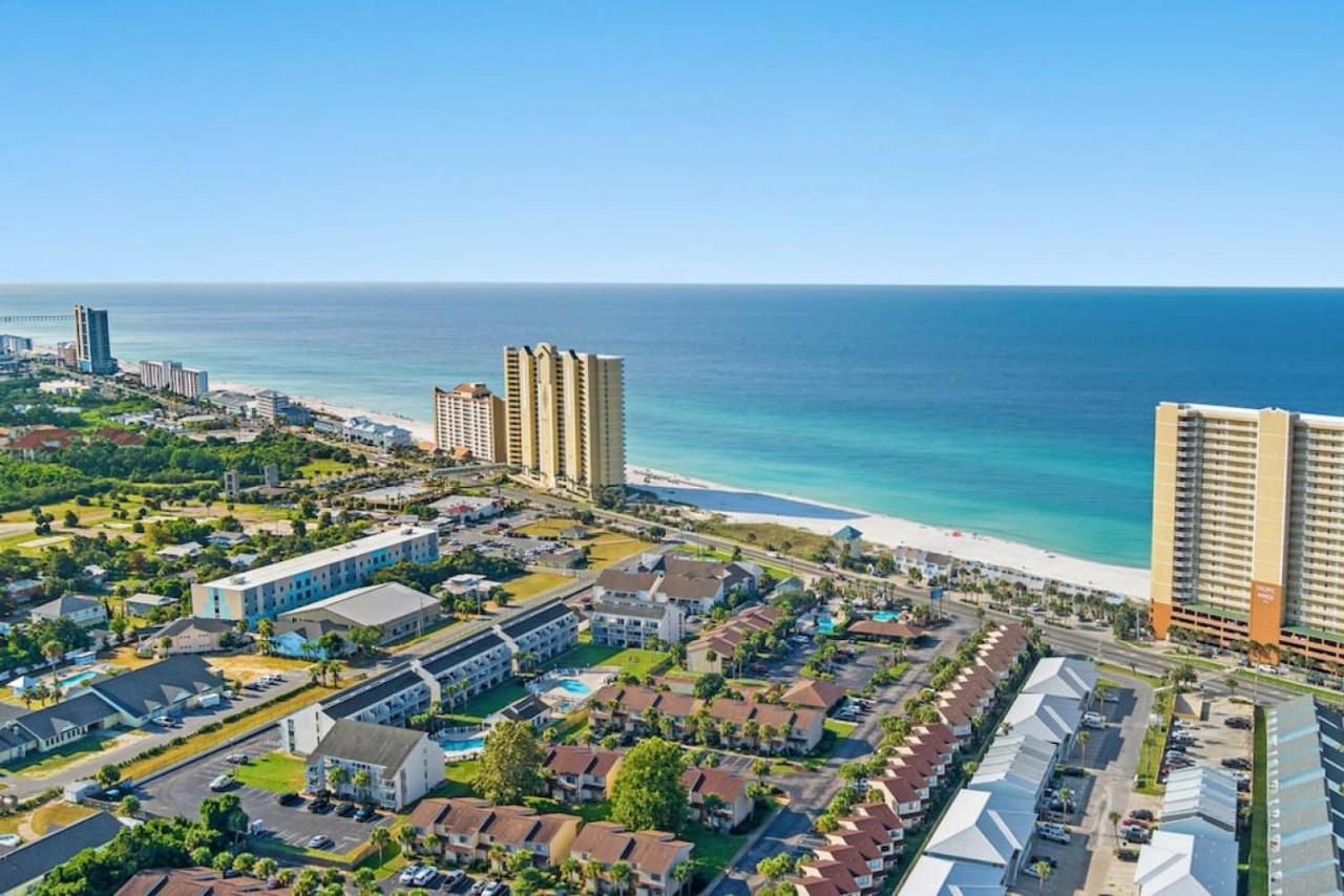 Experience Starlit Nights From Beach Happy'S Balcony Overlooking The Community Pool At Beachwalk Villa Panama City Beach Eksteriør bilde