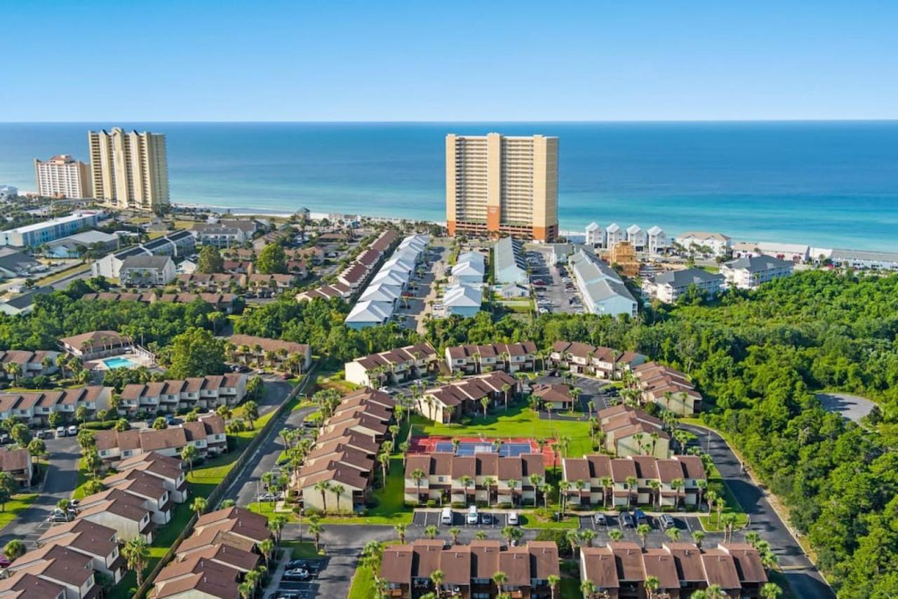 Experience Starlit Nights From Beach Happy'S Balcony Overlooking The Community Pool At Beachwalk Villa Panama City Beach Eksteriør bilde