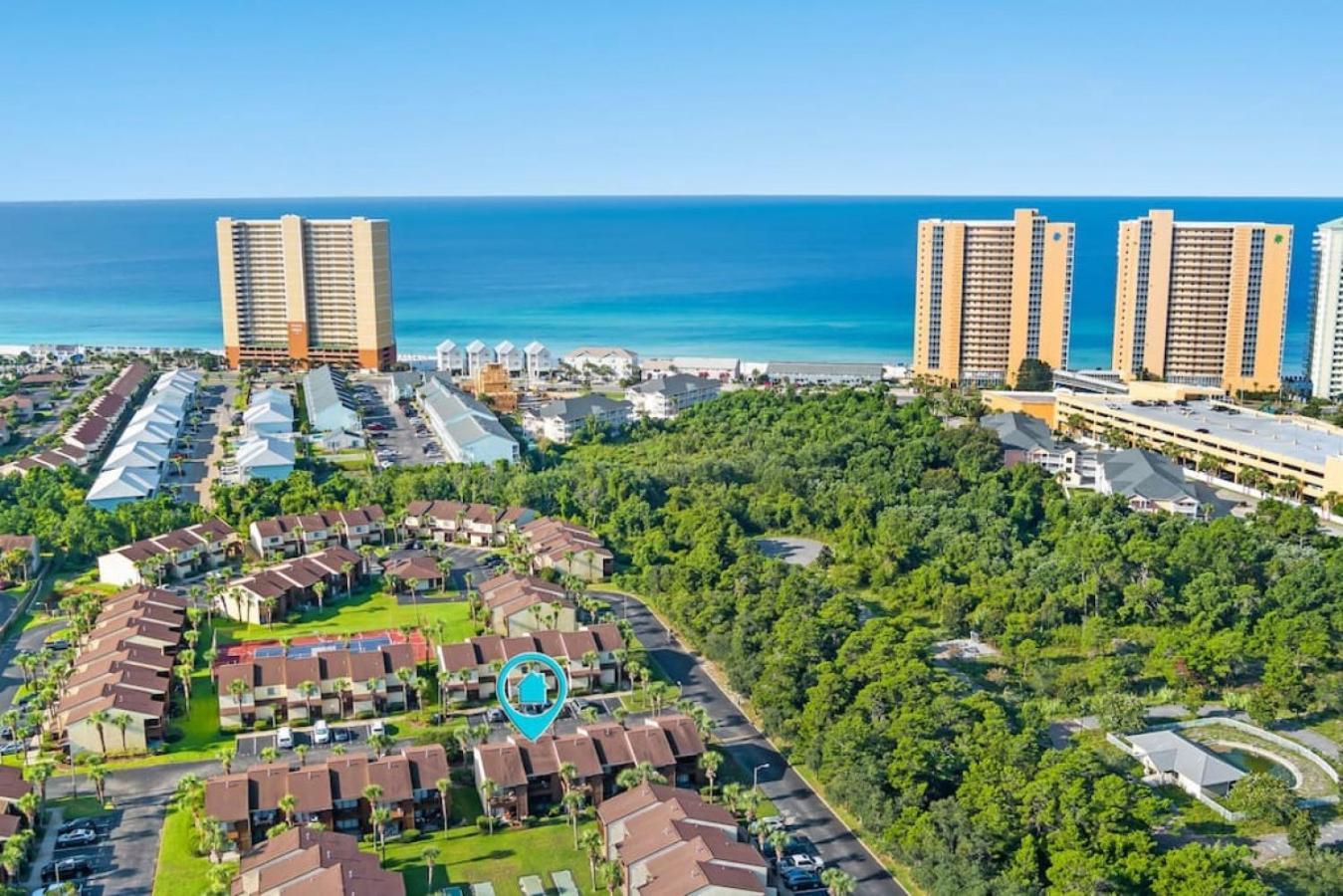 Experience Starlit Nights From Beach Happy'S Balcony Overlooking The Community Pool At Beachwalk Villa Panama City Beach Eksteriør bilde